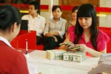 Vietnam's balance of payments has $2.8 bln surplus: central bank